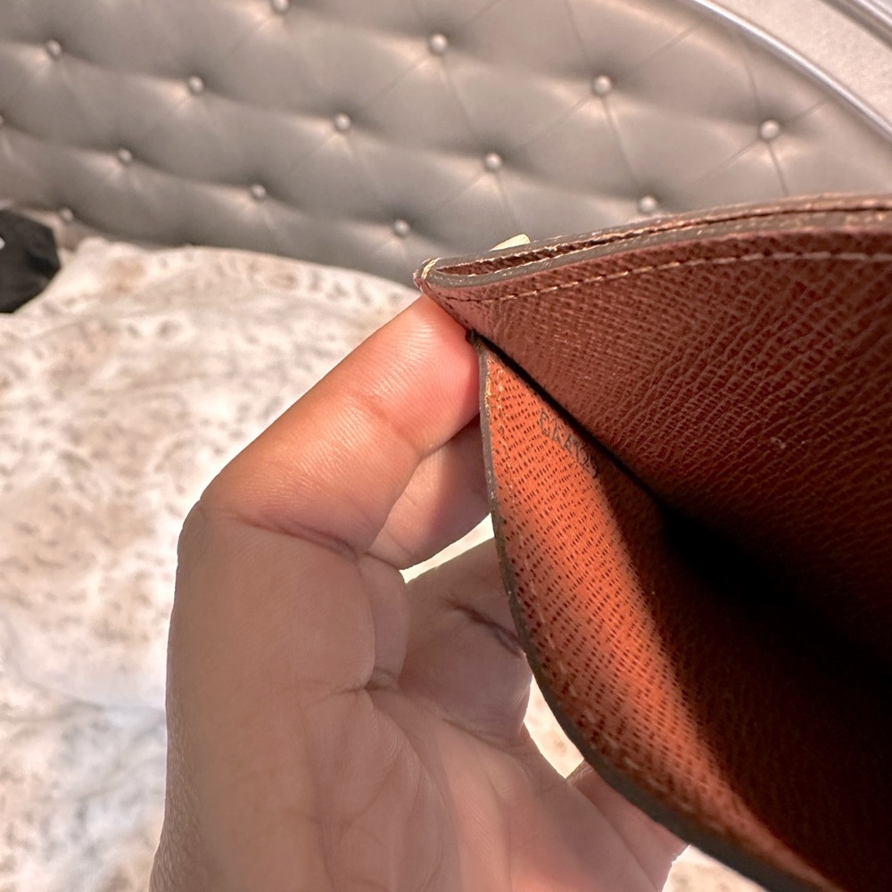🔥🔥LOUIS VUITTON CARD HOLDER🔥🔥 - Picture 9 of 10